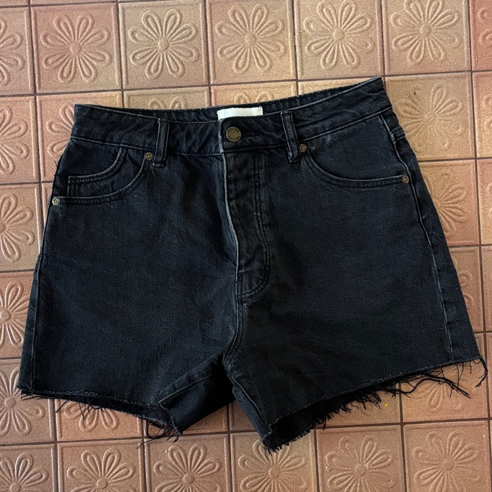 ROLLA’S black denim high rise cut-off shorts 27